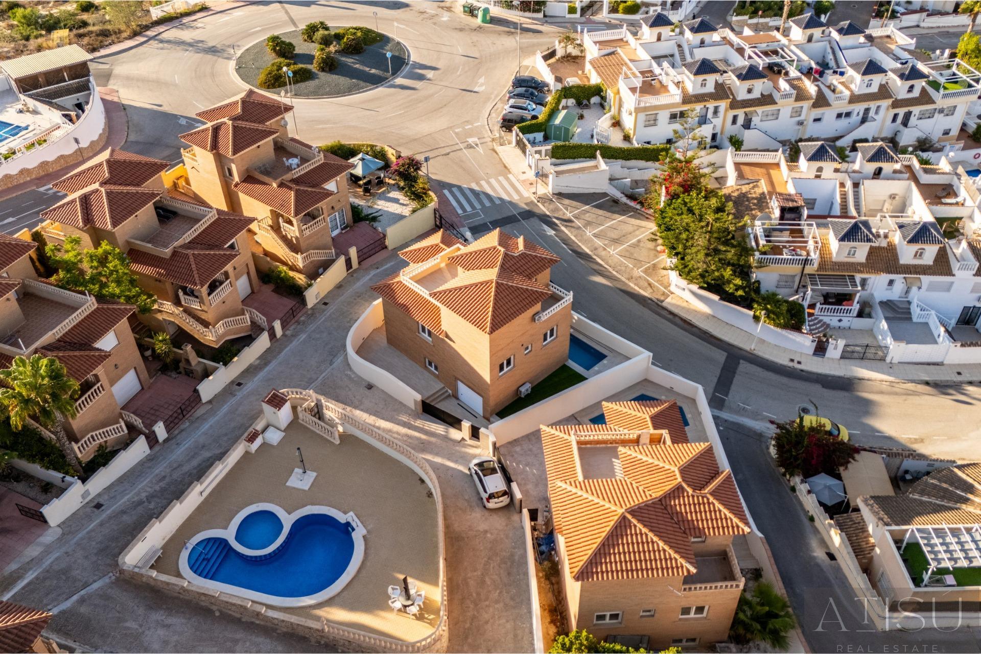 Venta de villa en Rojales