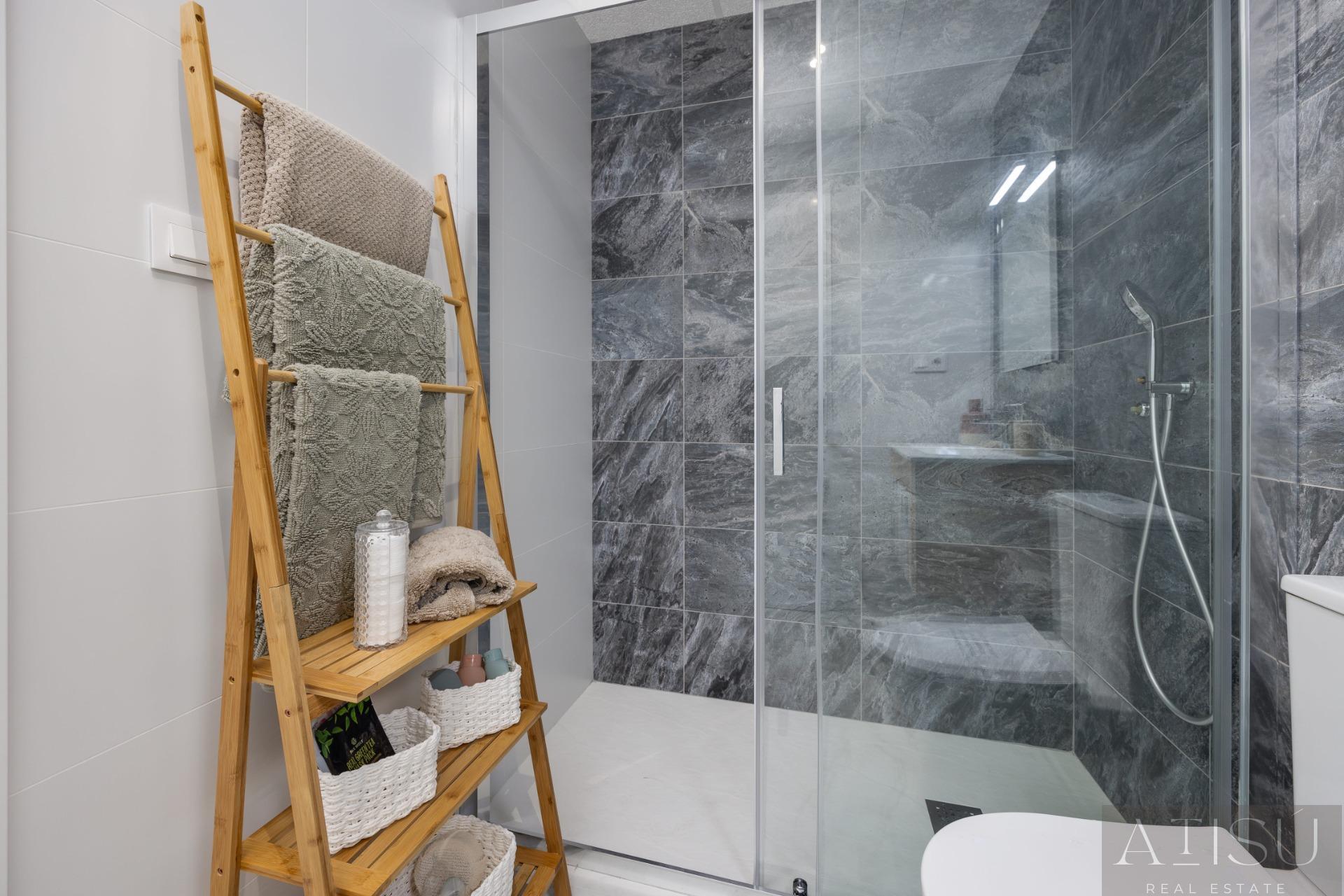 Venta de apartamento en San miguel de salinas