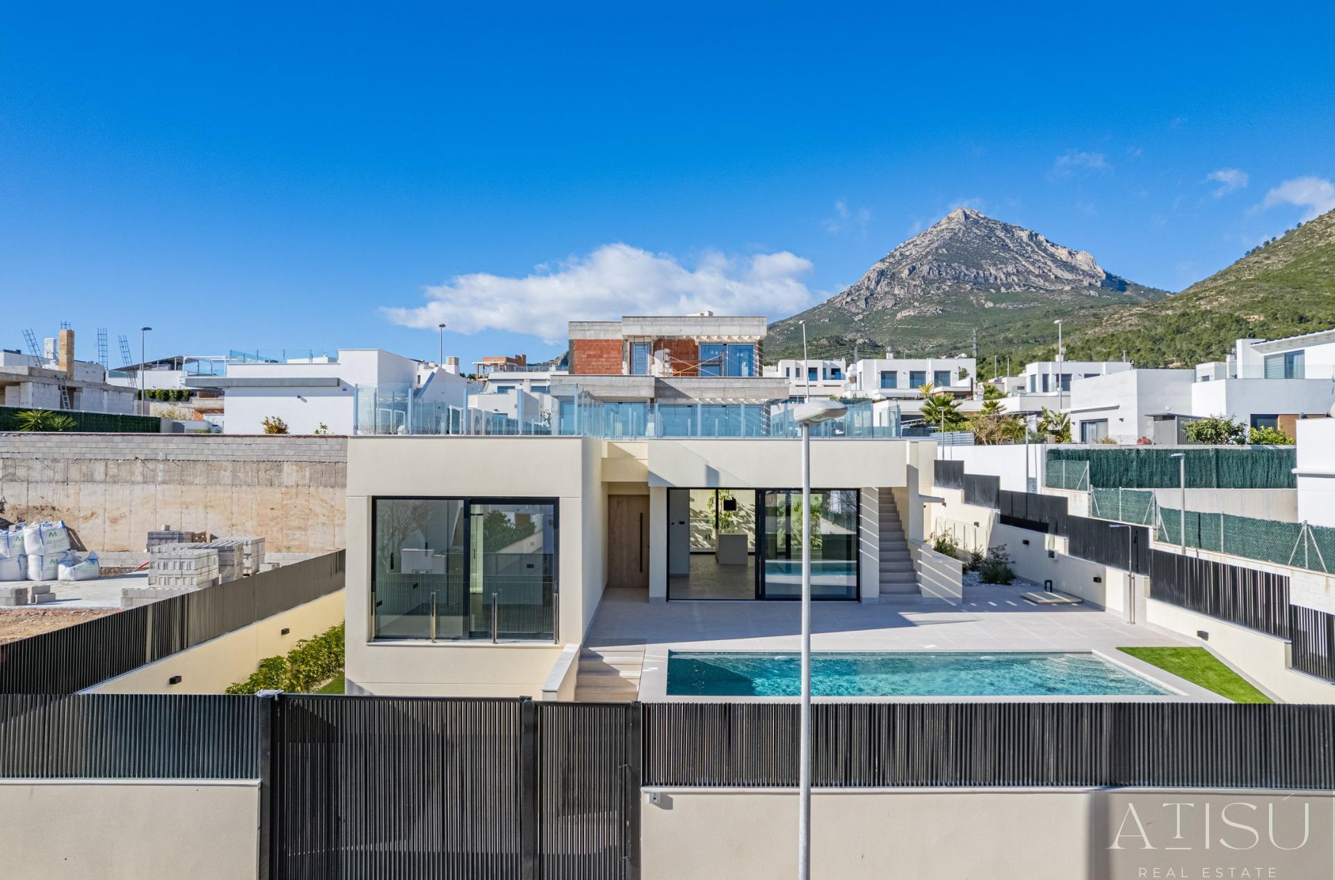 Venta de villa en Polop