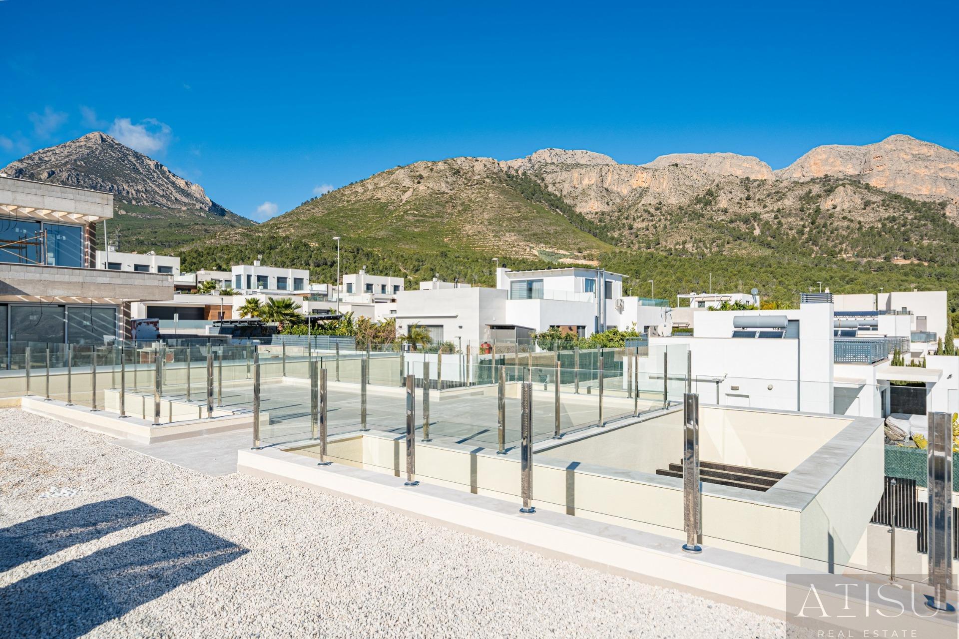 Venta de villa en Polop