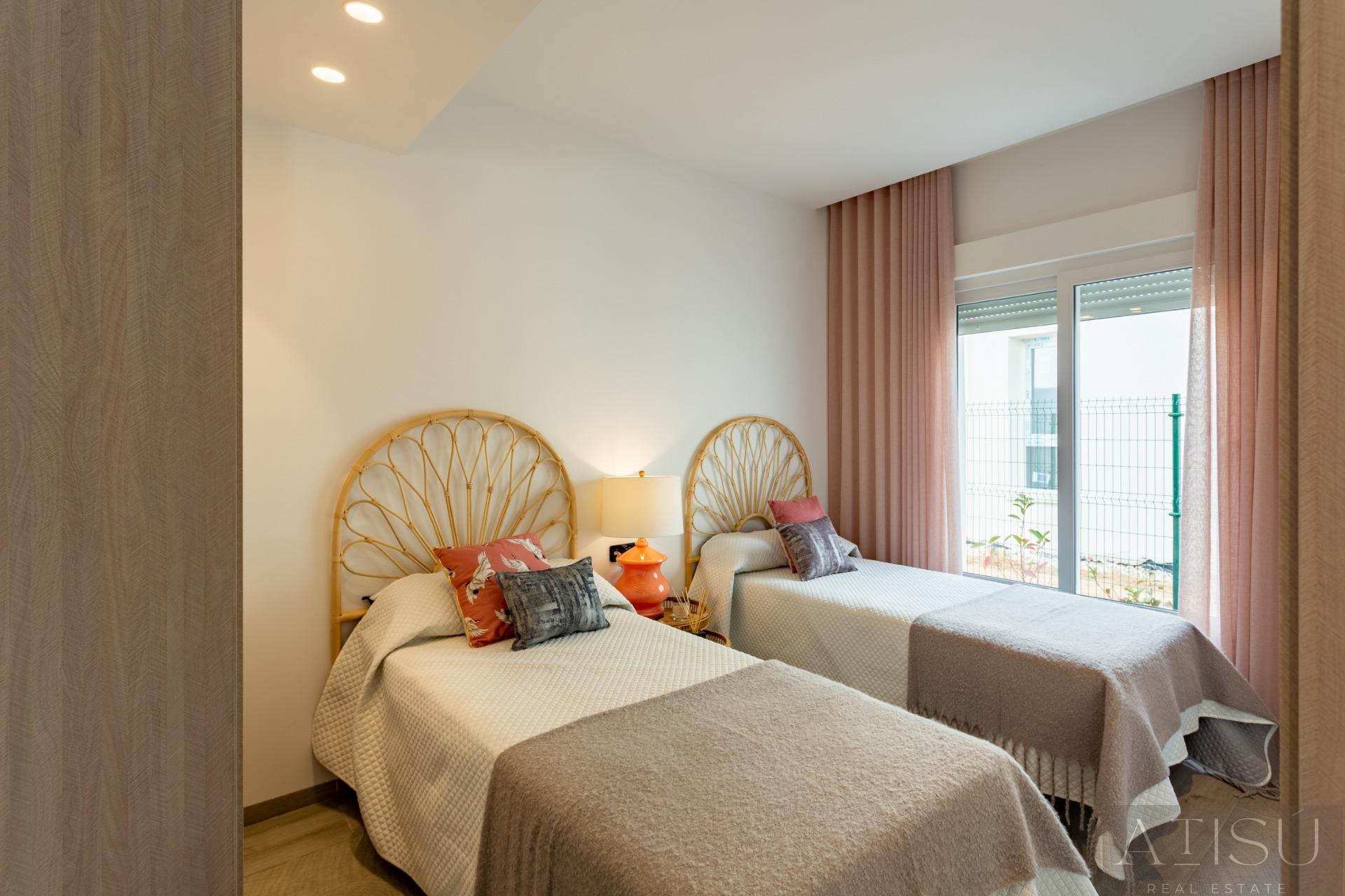 Venta de villa en Algorfa