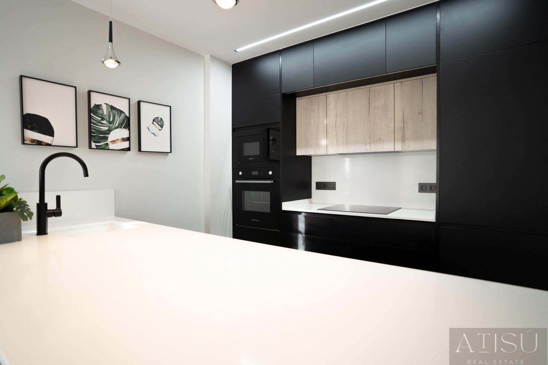 Venta de villa en Orihuela costa