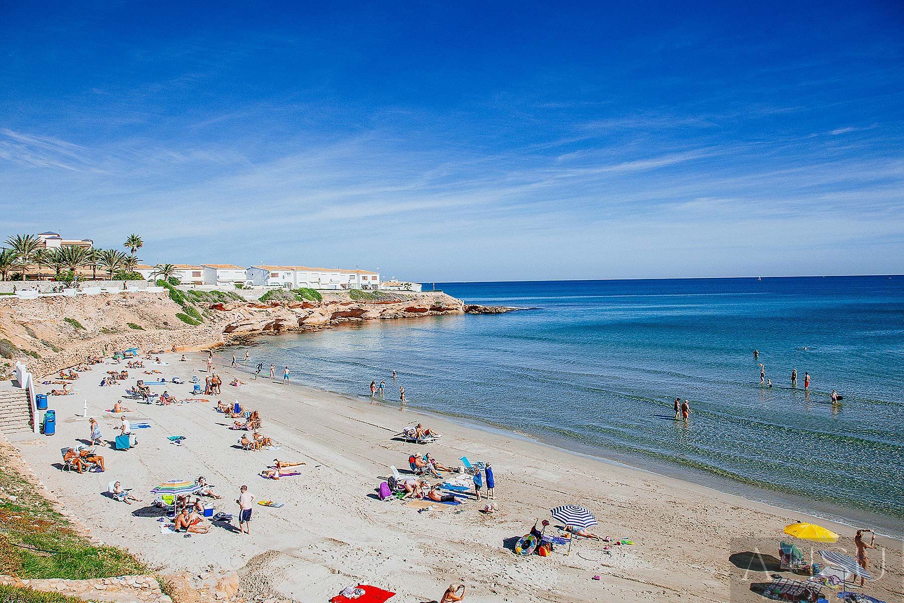 Venta de villa en Orihuela costa