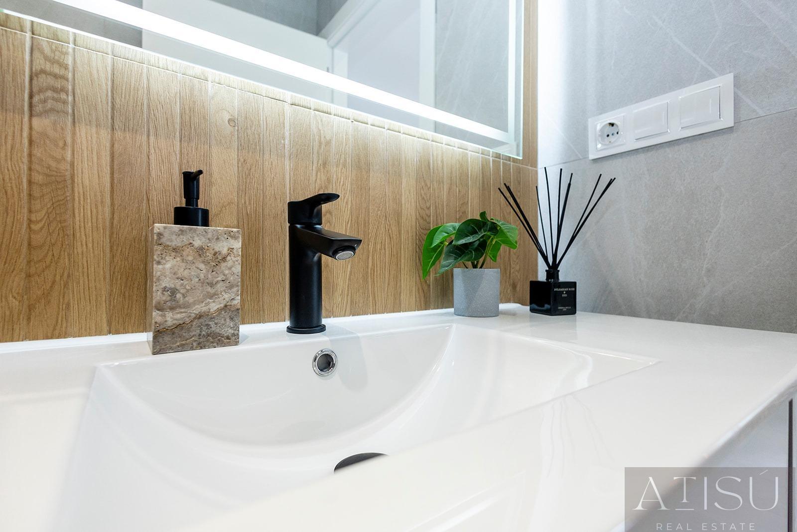 Venta de villa en Orihuela