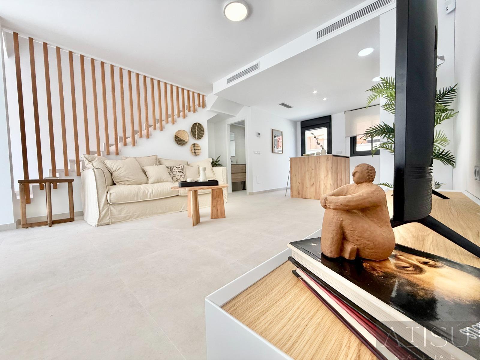 Venta de villa en Cox