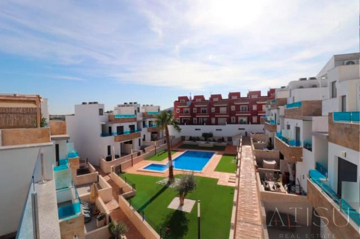 Venta de villa en Bigastro