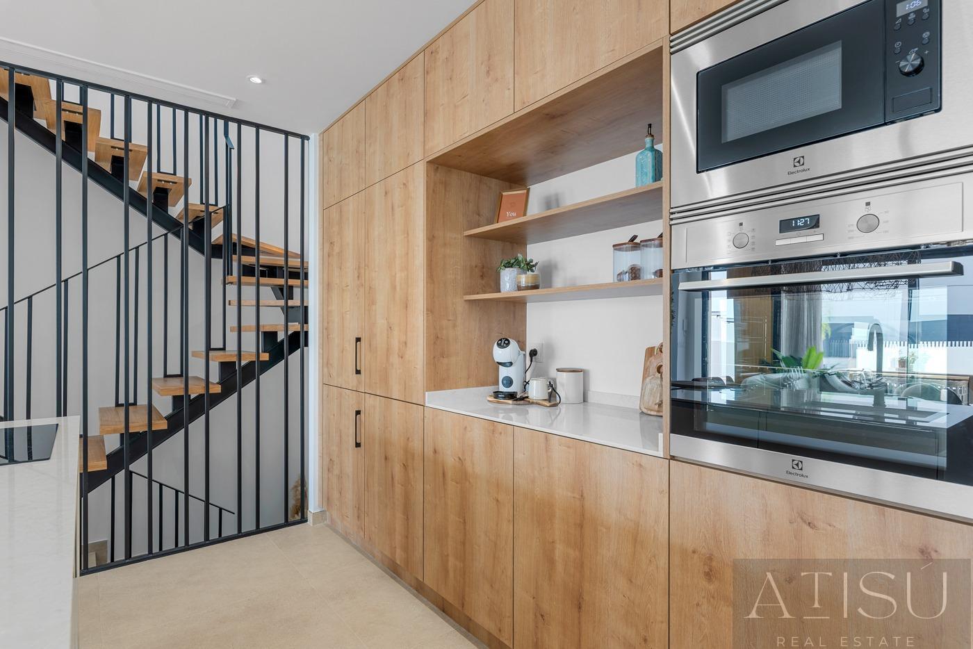 Venta de villa en Dolores