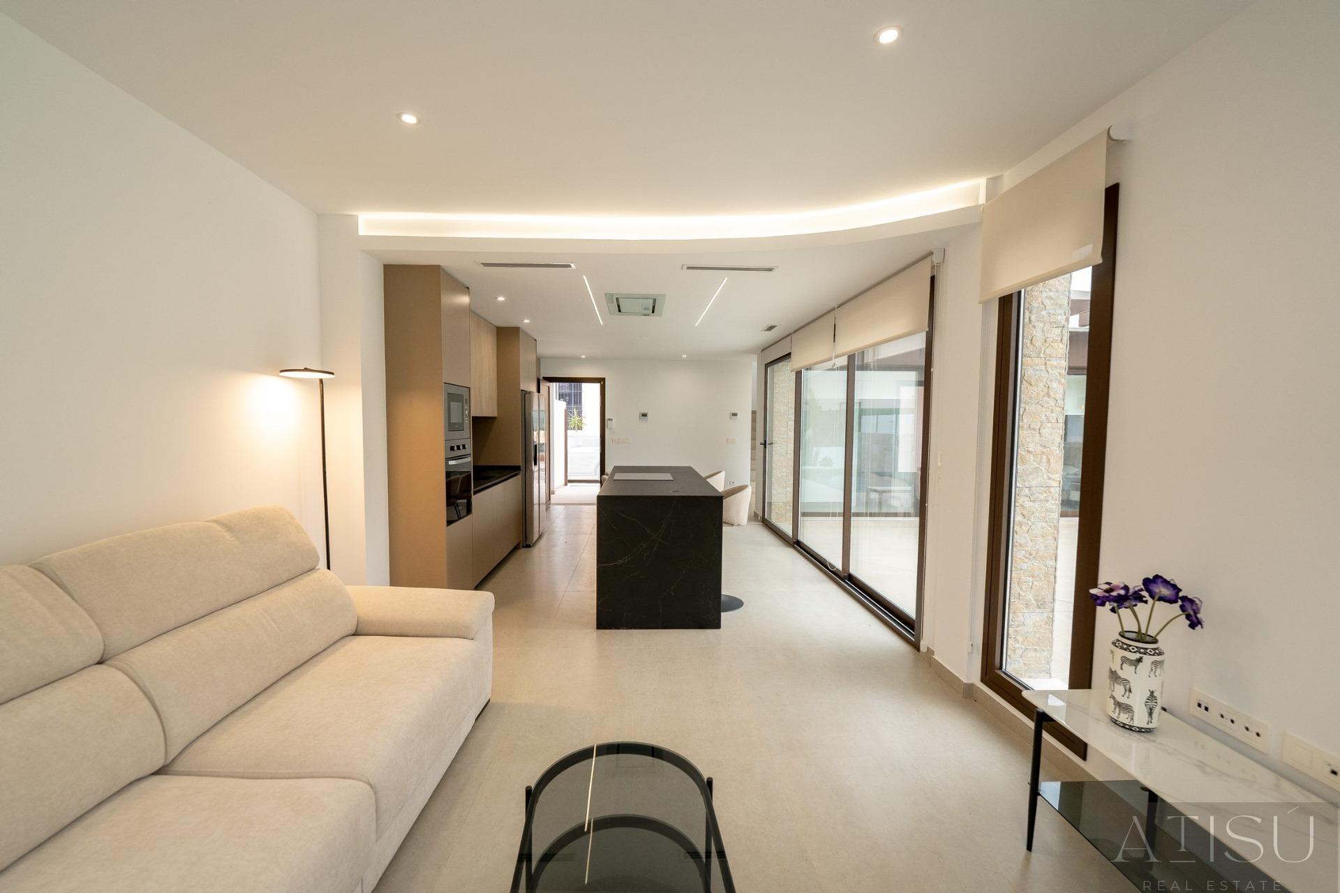 Venta de villa en Almoradi