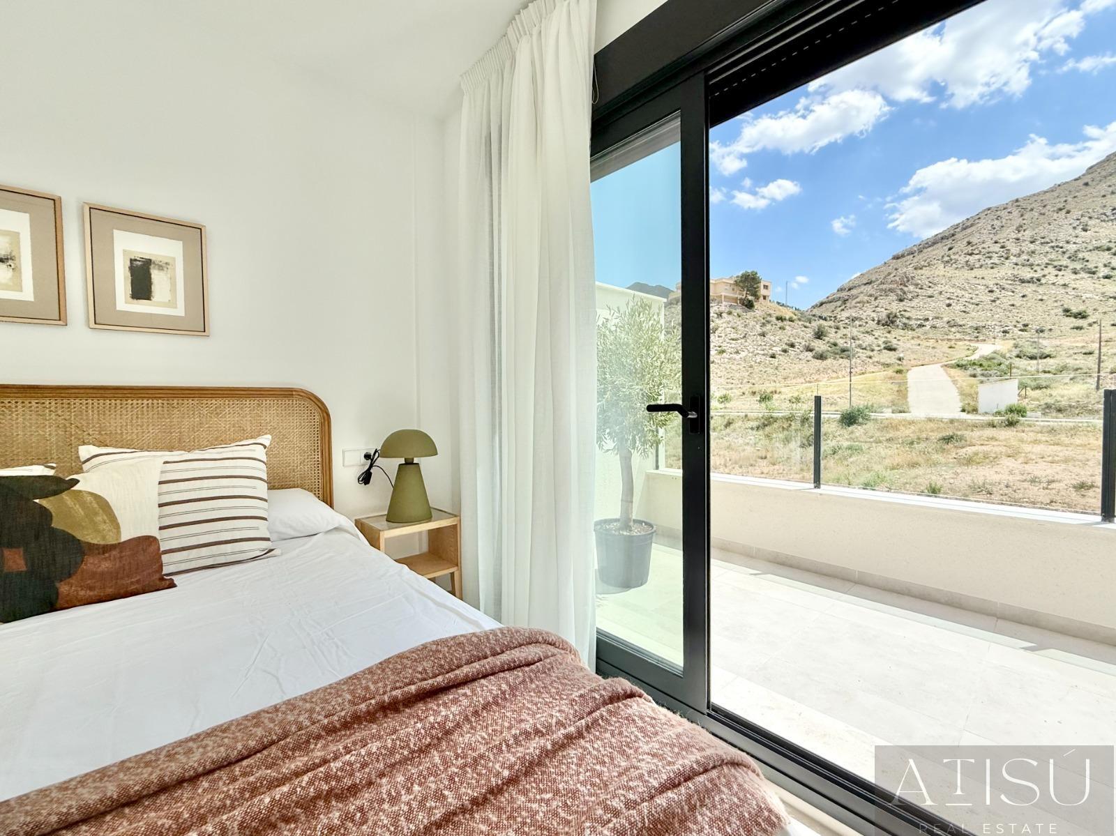 Venta de villa en Cox