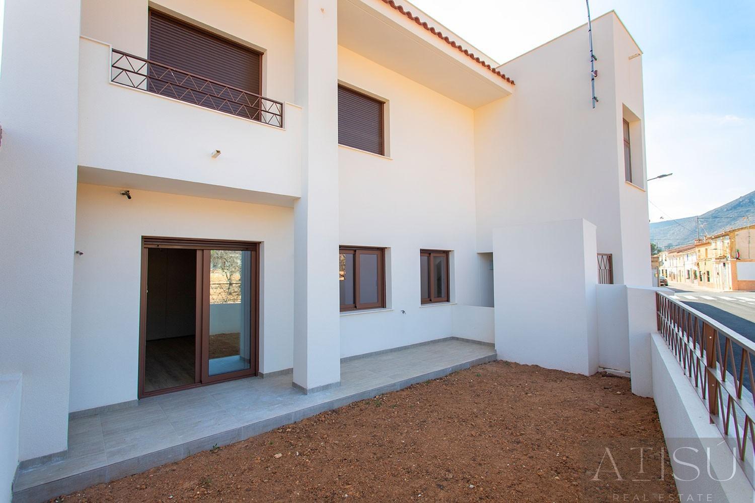 Venta de bungalow en Hondón de las nieves