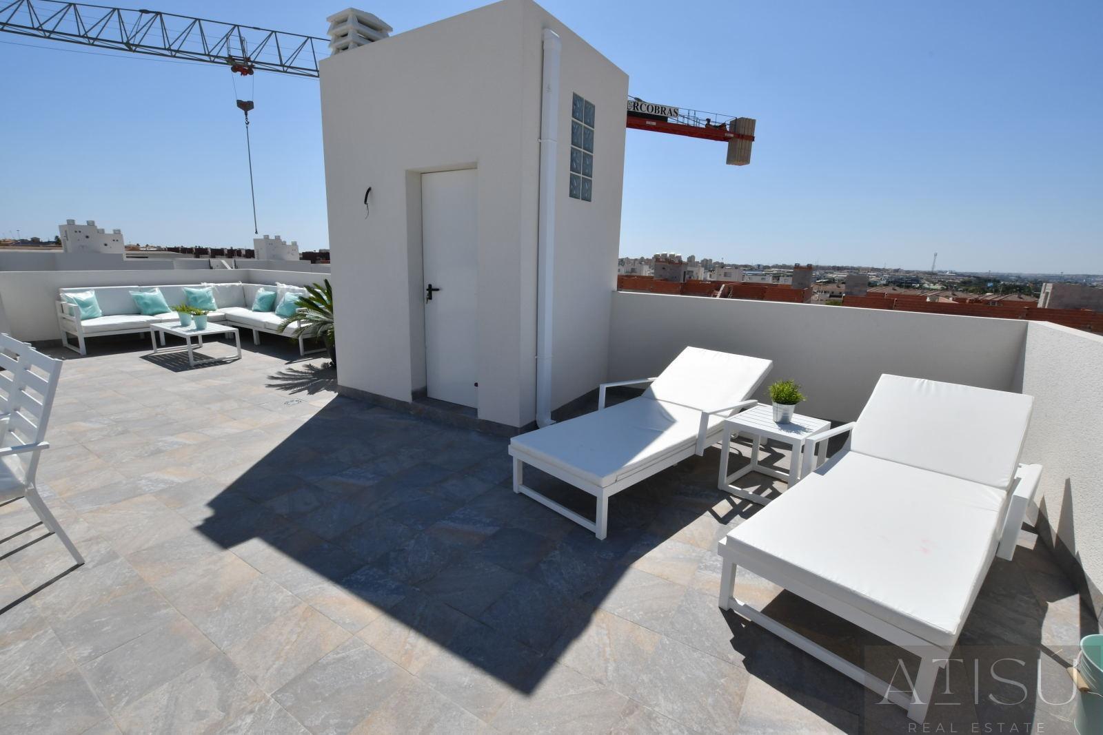 Venta de bungalow en San miguel de salinas