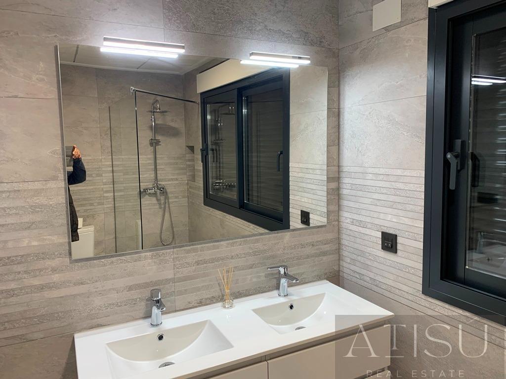 Venta de villa en Pinoso