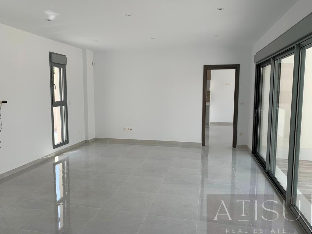 Venta de villa en Pinoso