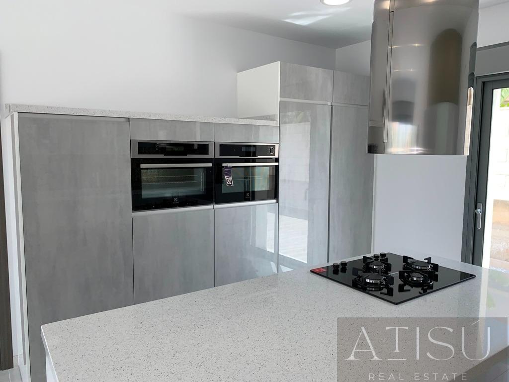 Venta de villa en Pinoso