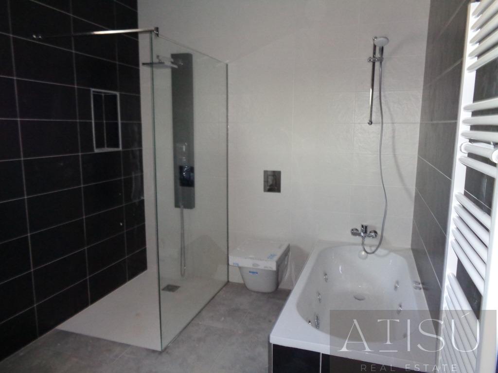 Venta de villa en Pinoso