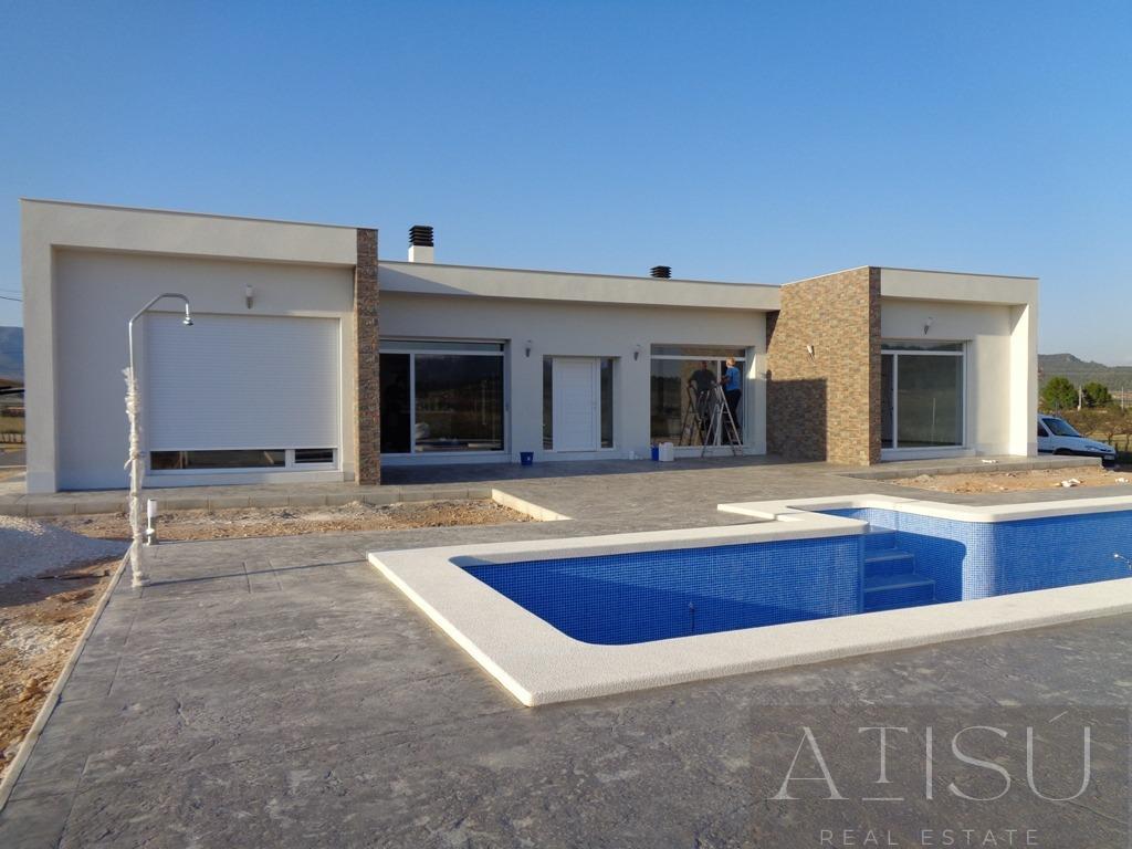 Venta de villa en Pinoso