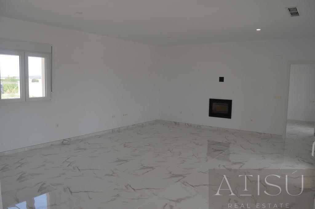 Venta de villa en Pinoso