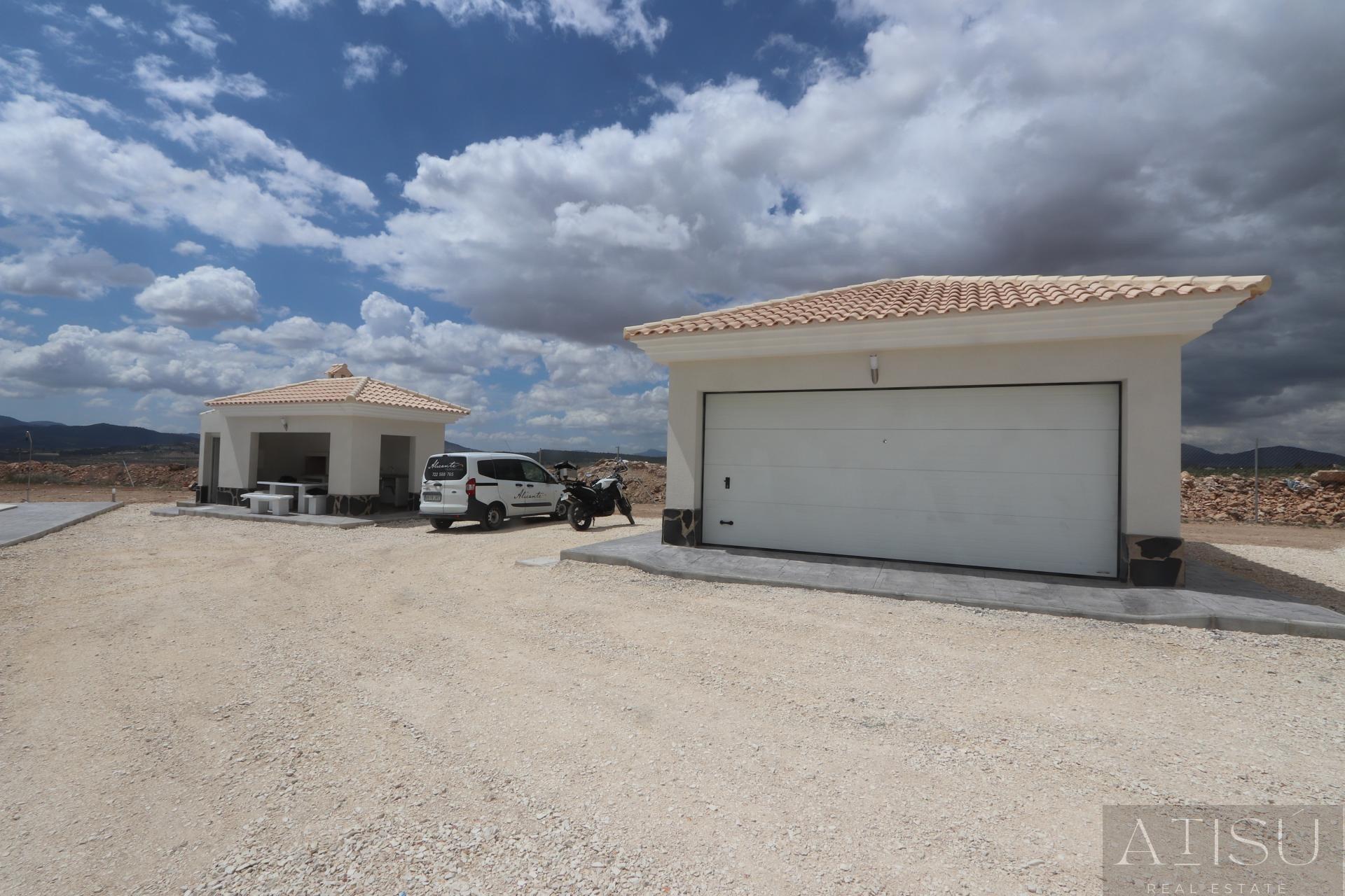 Venta de villa en Pinoso