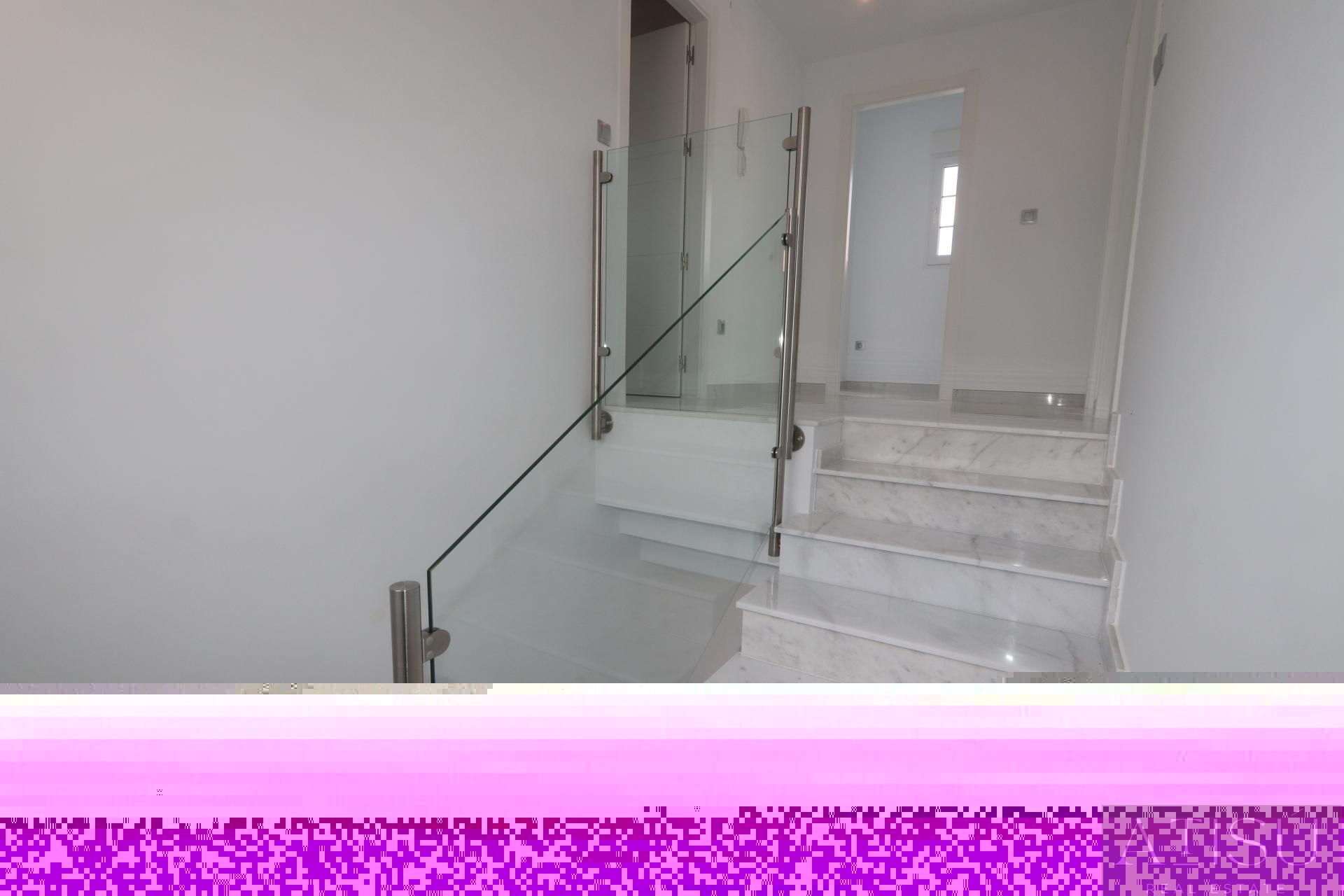 Venta de villa en Pinoso