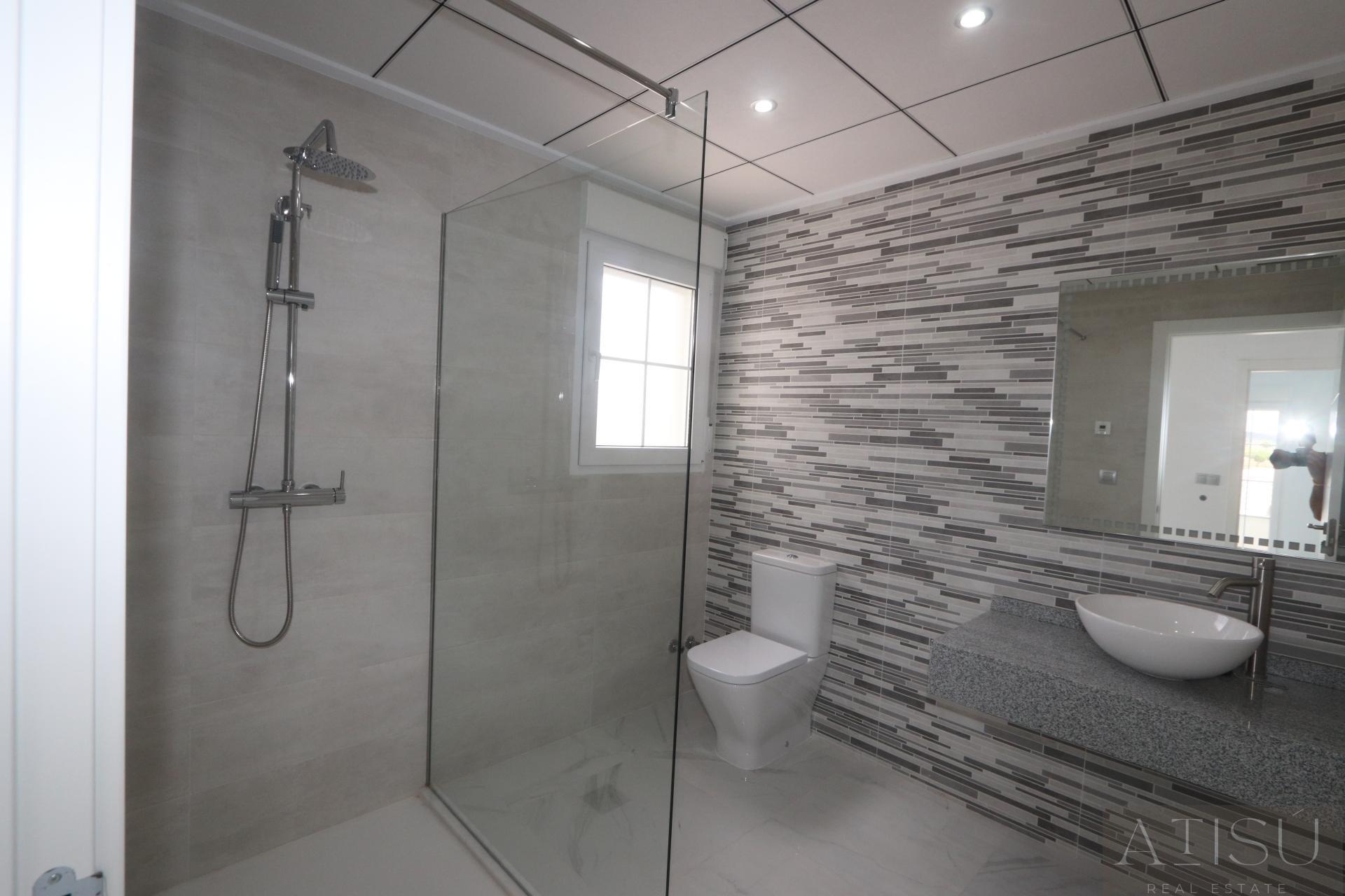 Venta de villa en Pinoso