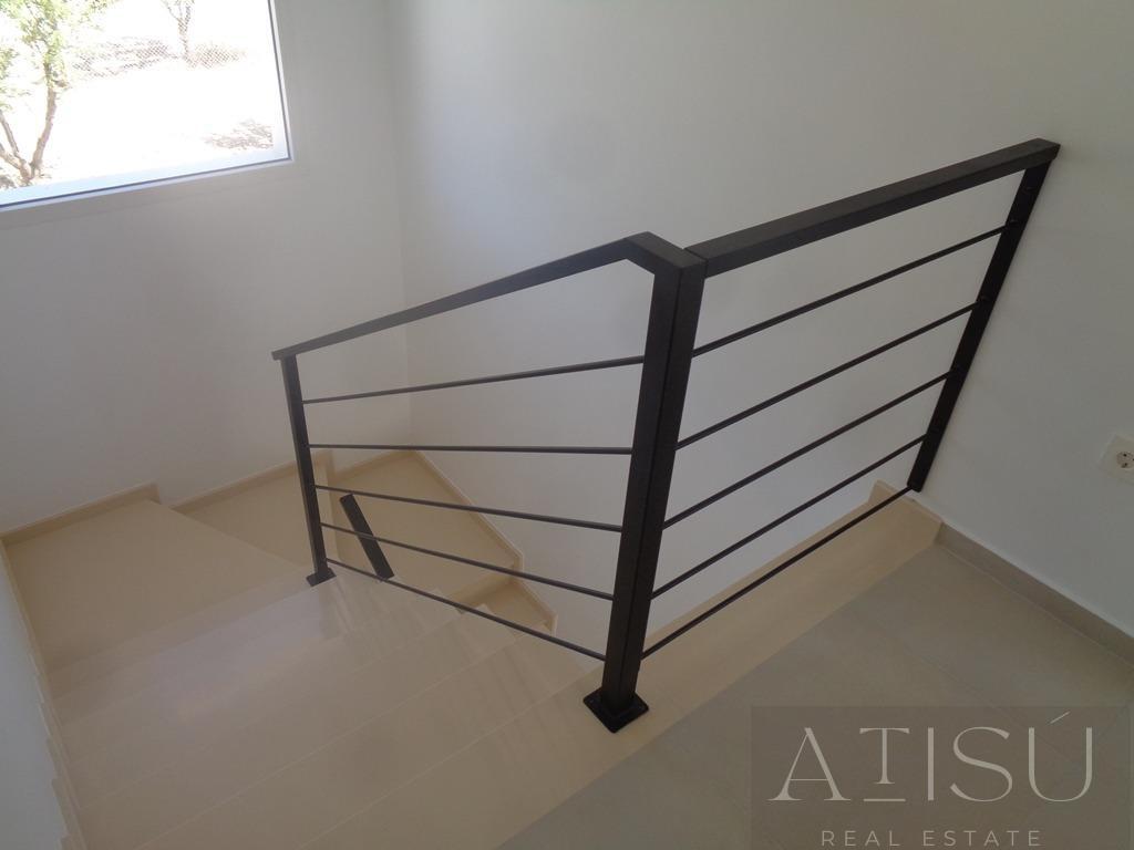 Venta de villa en Pinoso