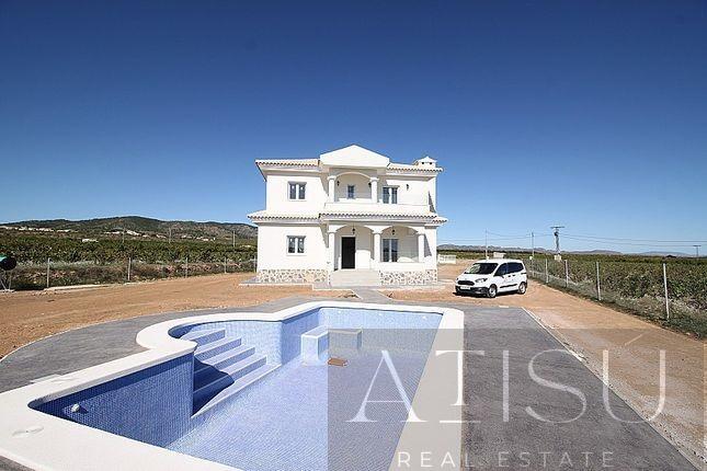 Venta de villa en Pinoso