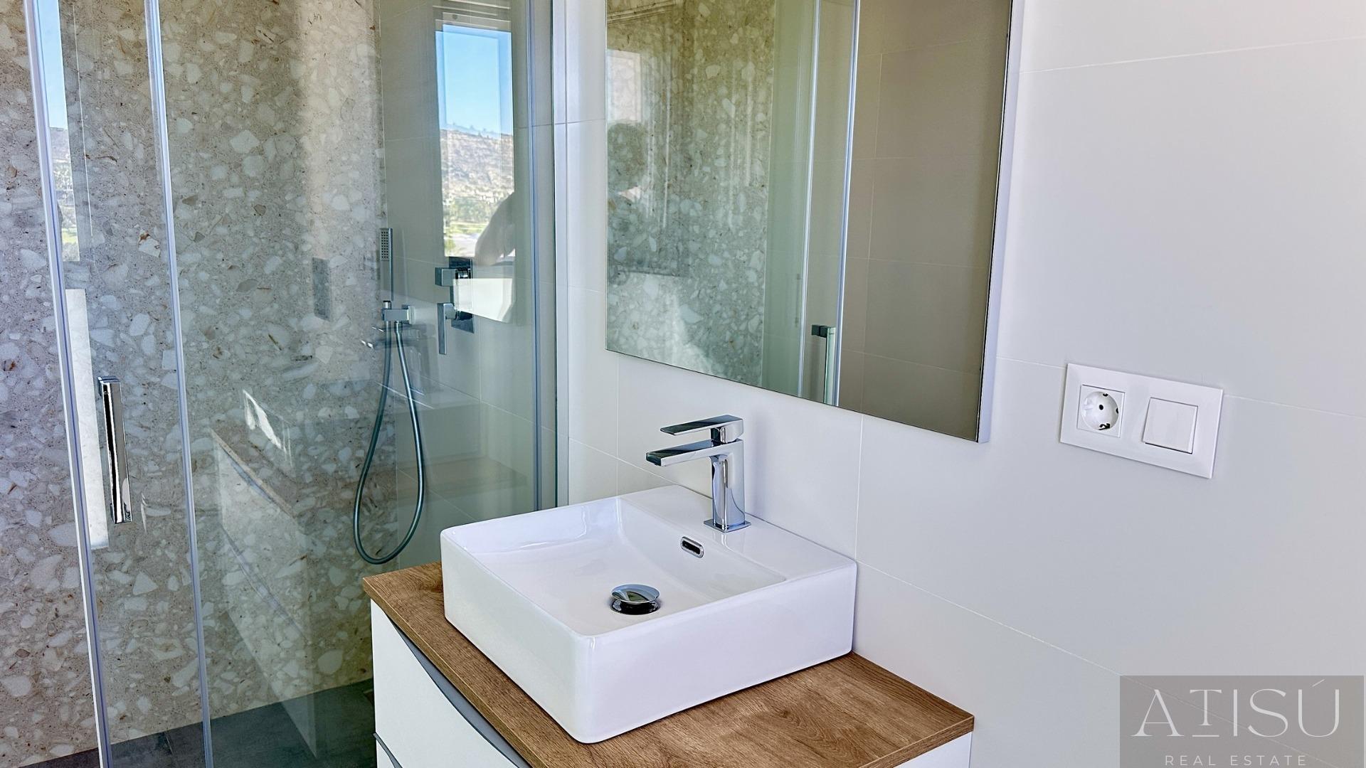 Venta de villa en Algorfa