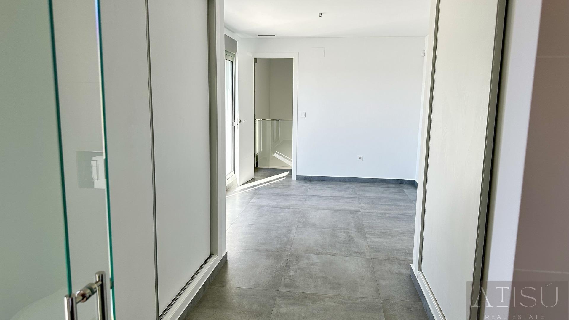 Venta de villa en Algorfa