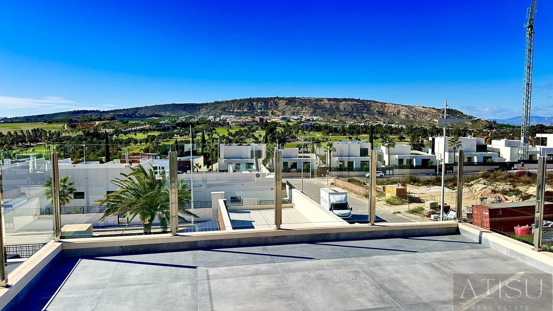 Venta de villa en Algorfa