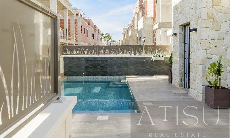 Venta de villa en Rojales