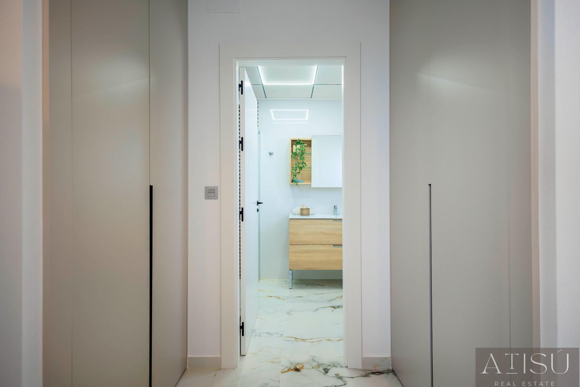 Venta de villa en Pilar de la horadada