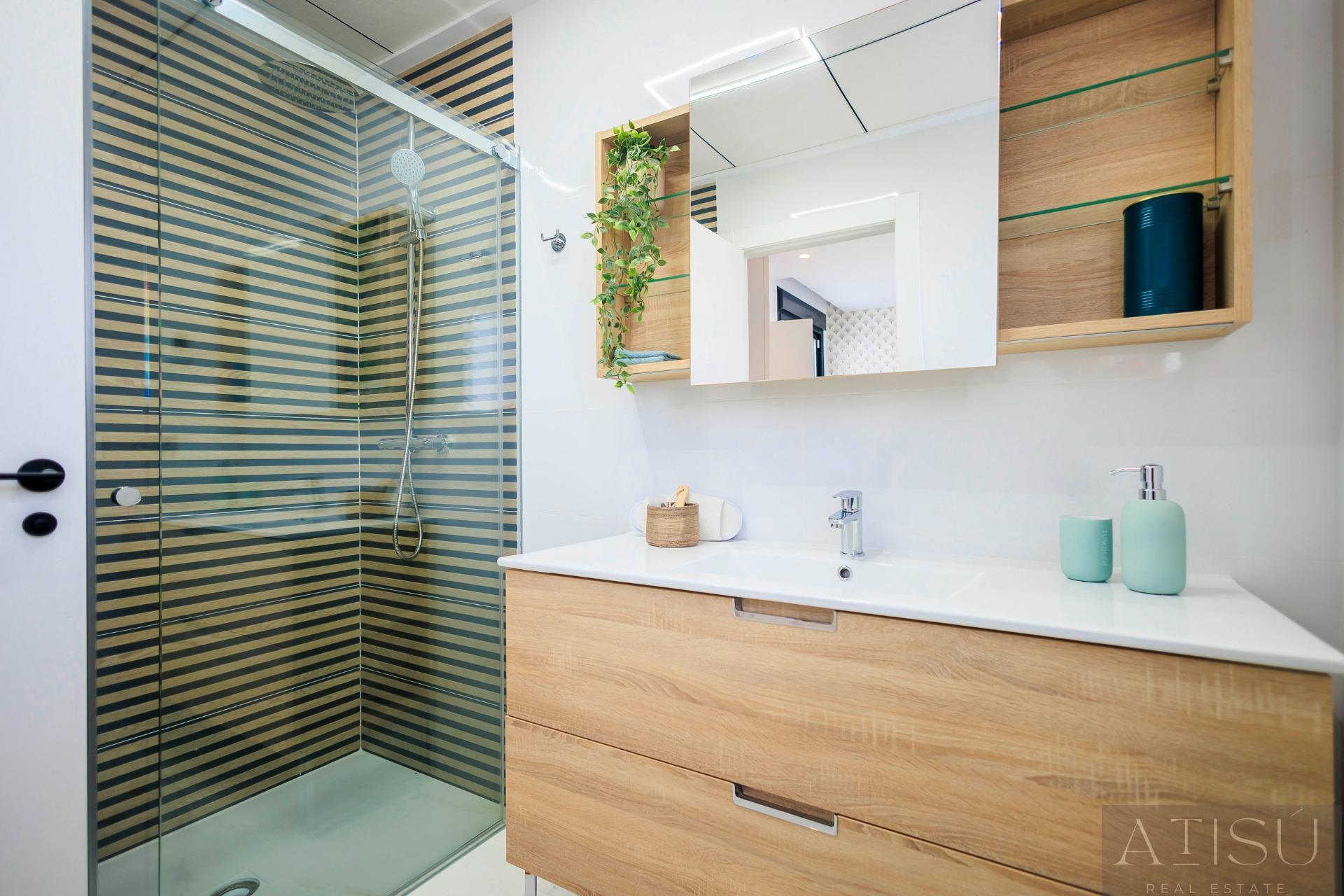 Venta de villa en Pilar de la horadada