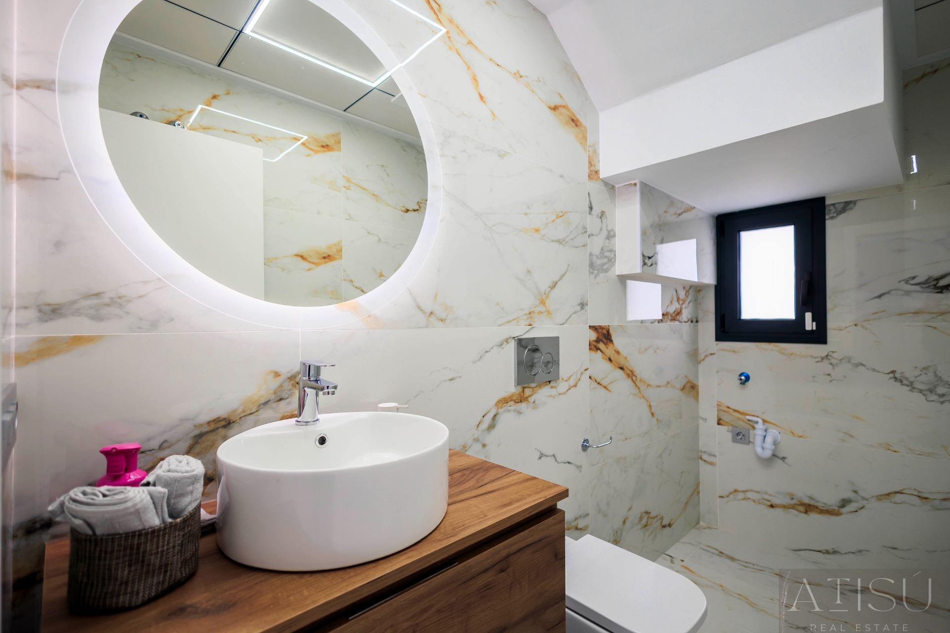 Venta de villa en Pilar de la horadada