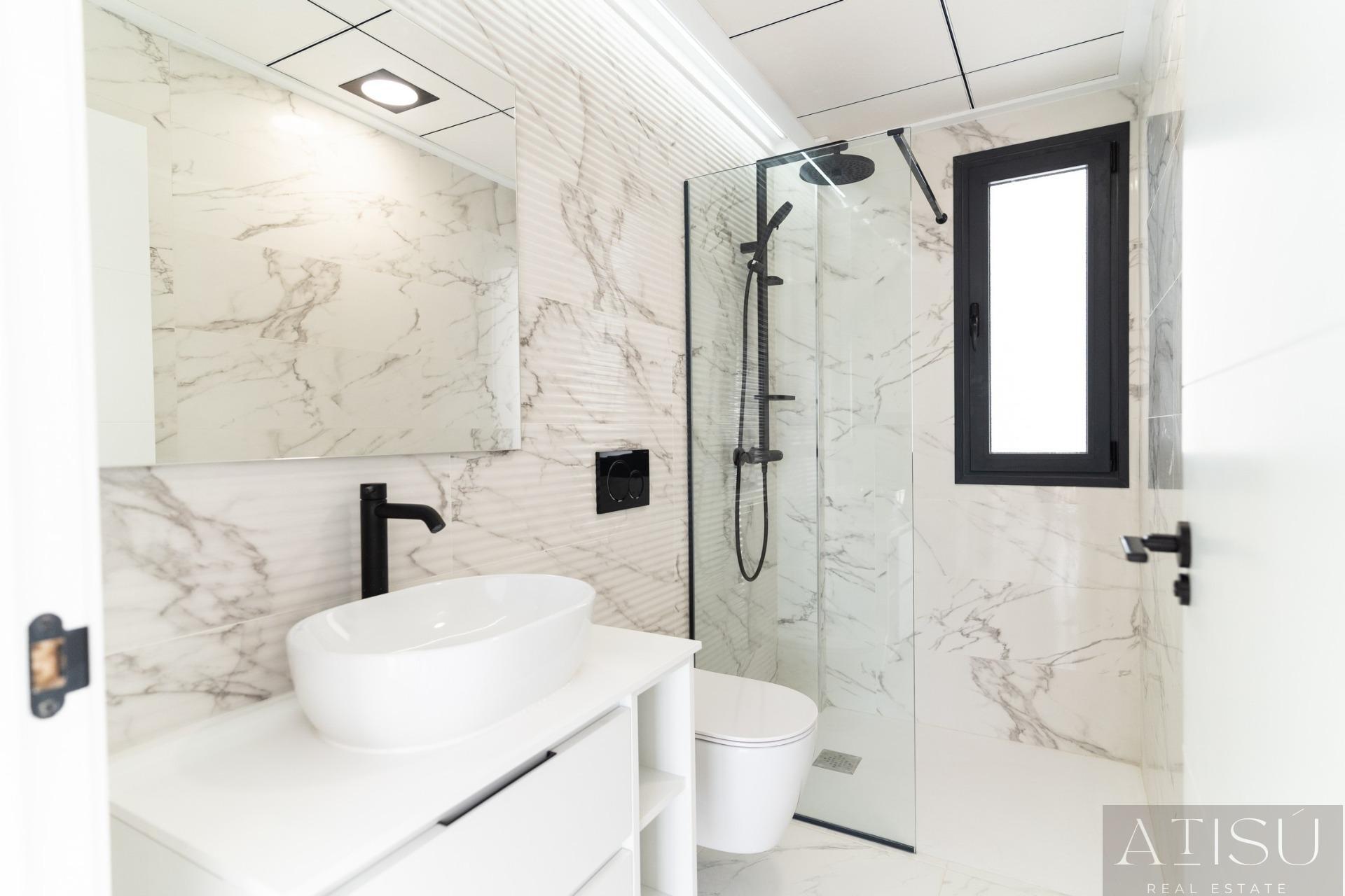 Venta de villa en Orihuela costa