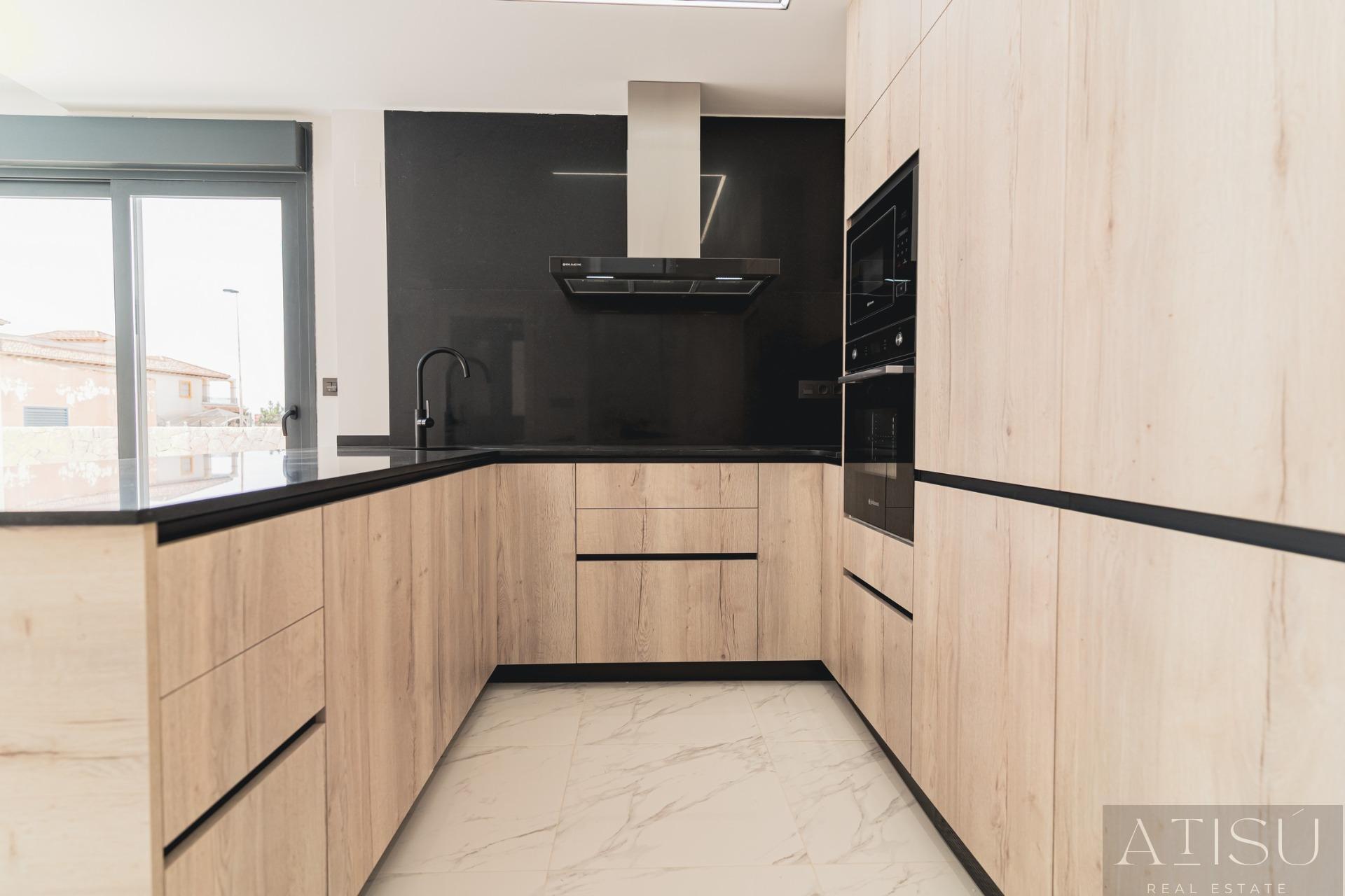 Venta de villa en Orihuela costa