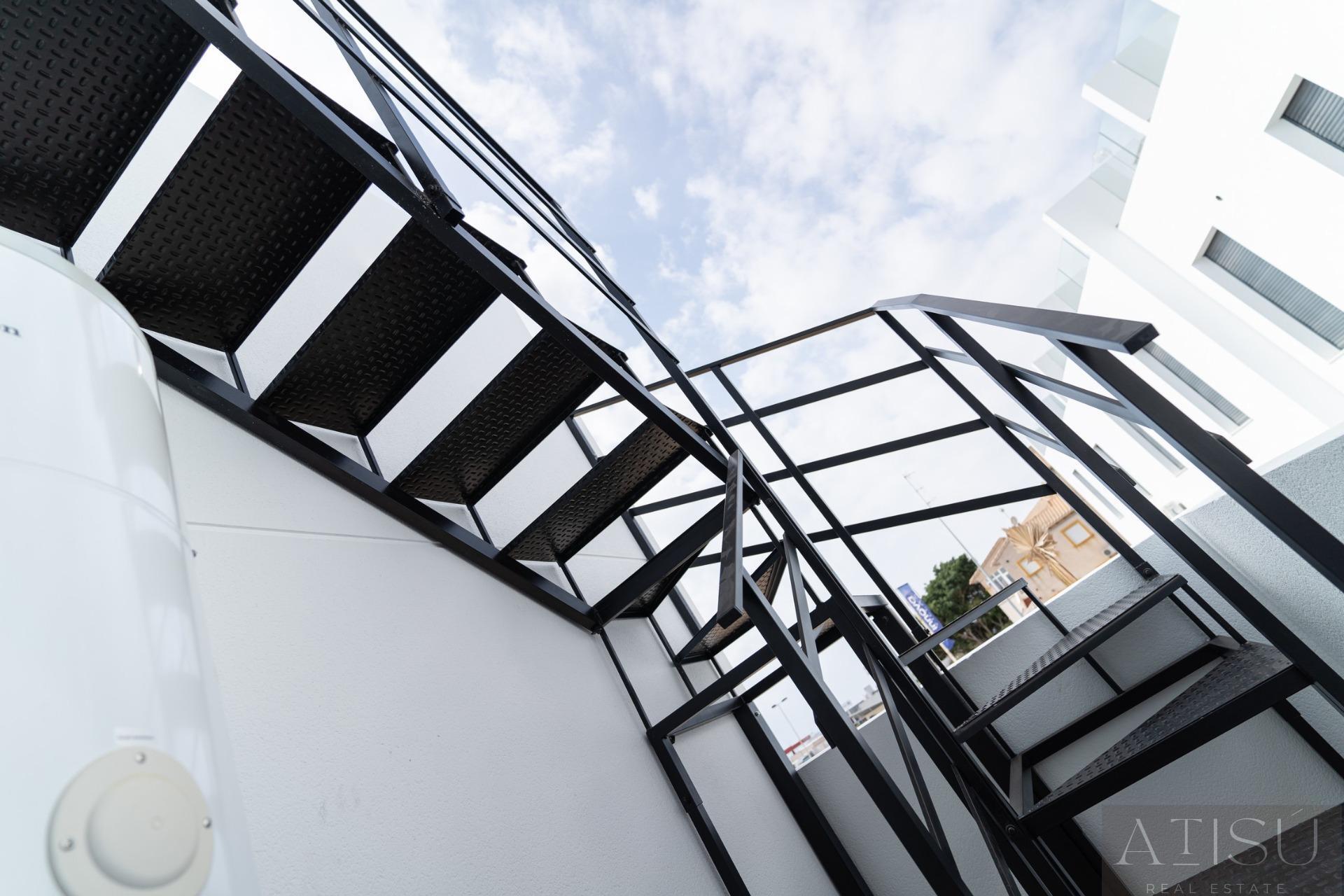 Venta de villa en Orihuela costa