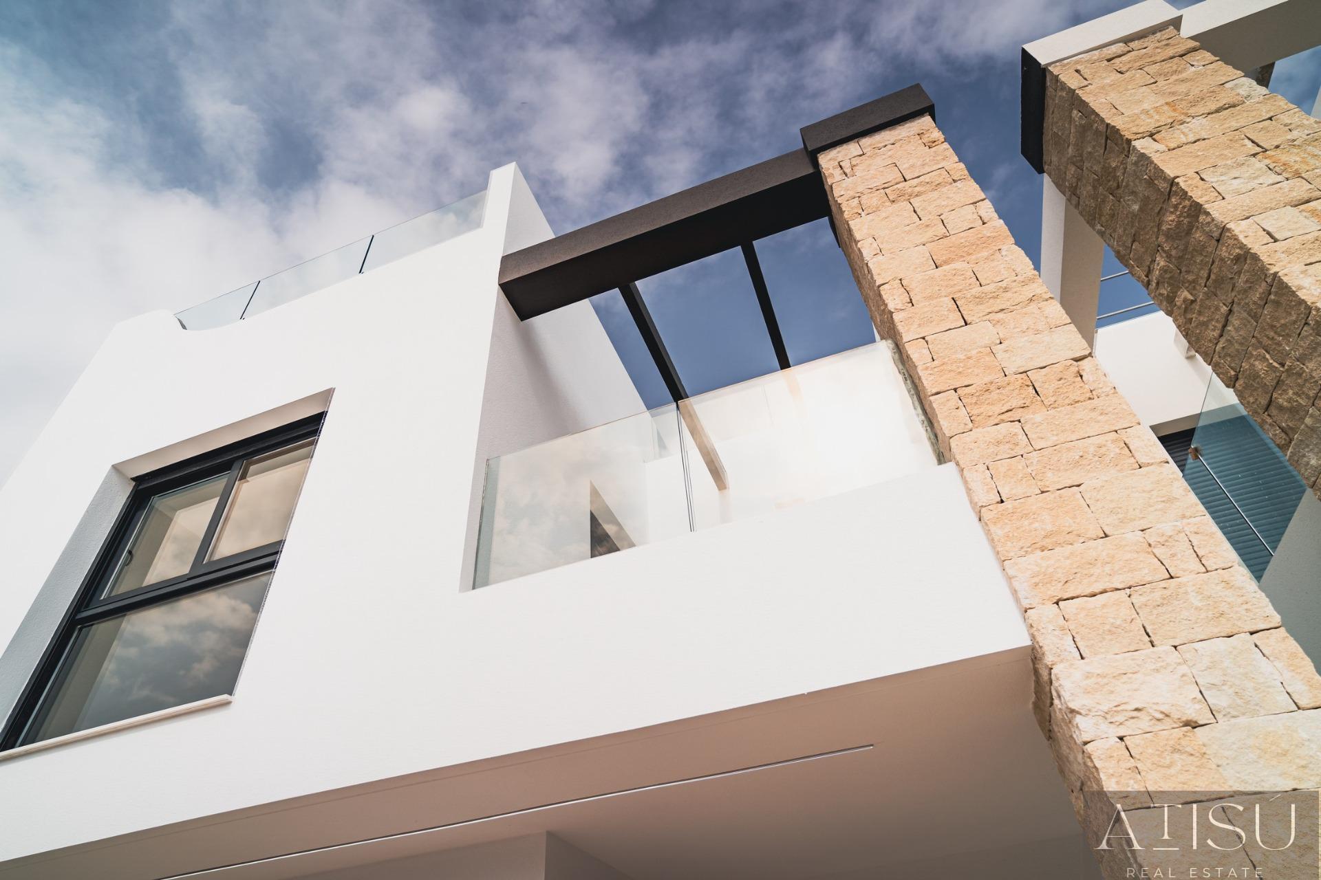 Venta de villa en Orihuela costa