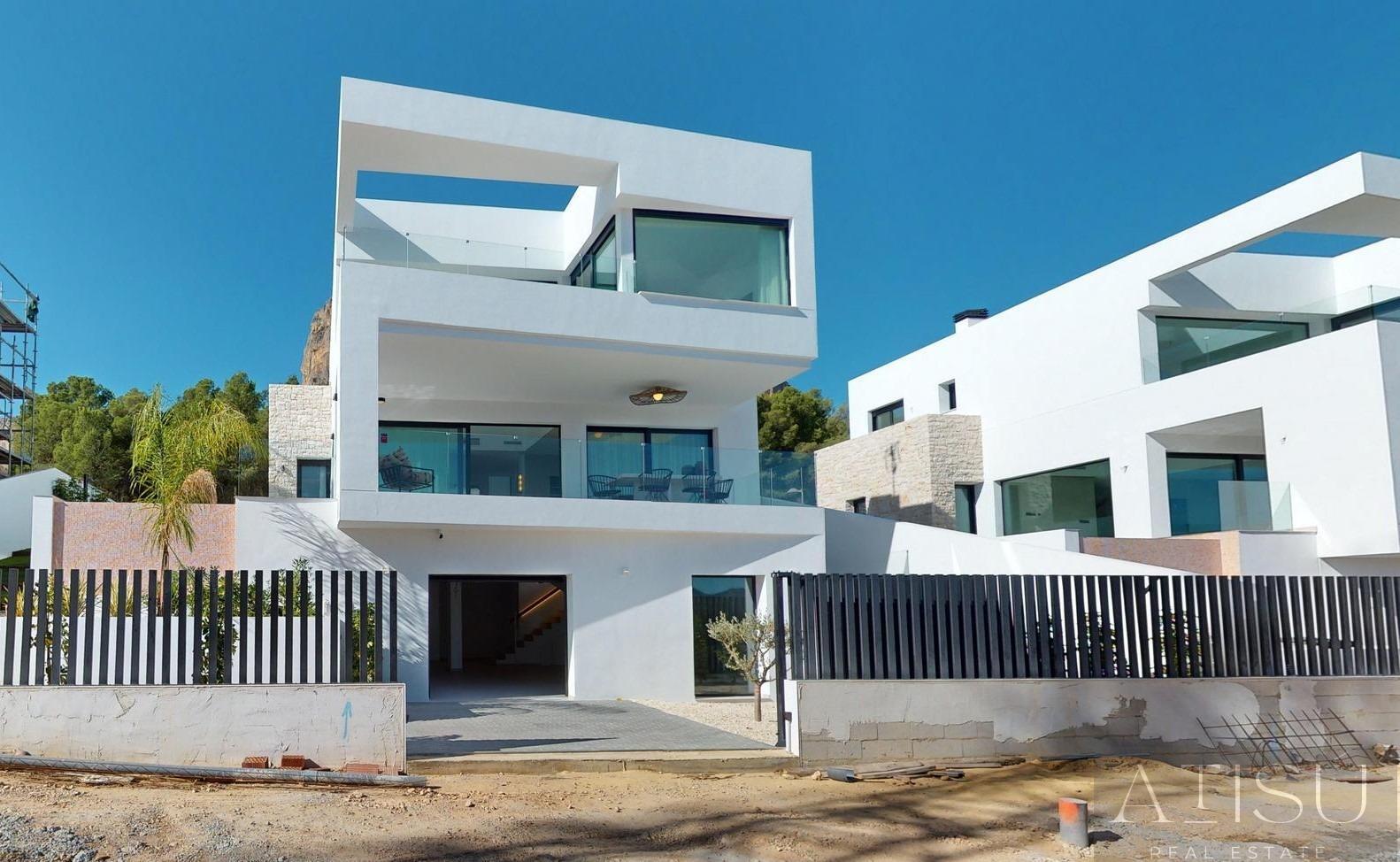Venta de villa en Polop