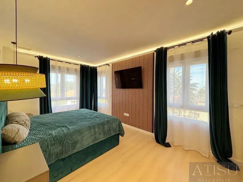 Venta de villa en San Juan de Alicante