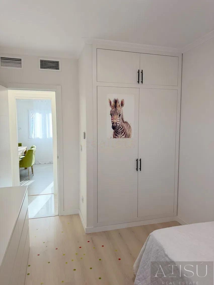 Venta de villa en San Juan de Alicante