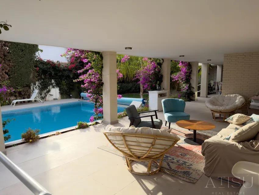 Venta de villa en San Juan de Alicante