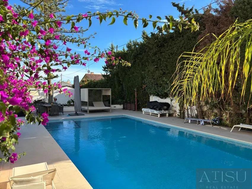 Venta de villa en San Juan de Alicante