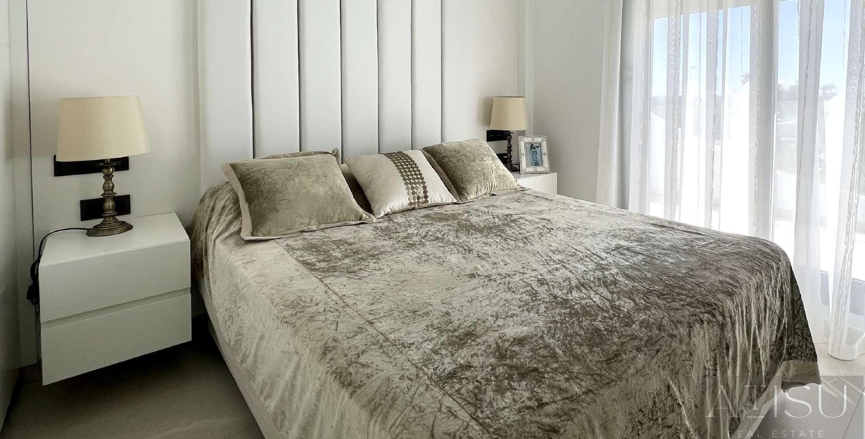 Venta de villa en Rojales