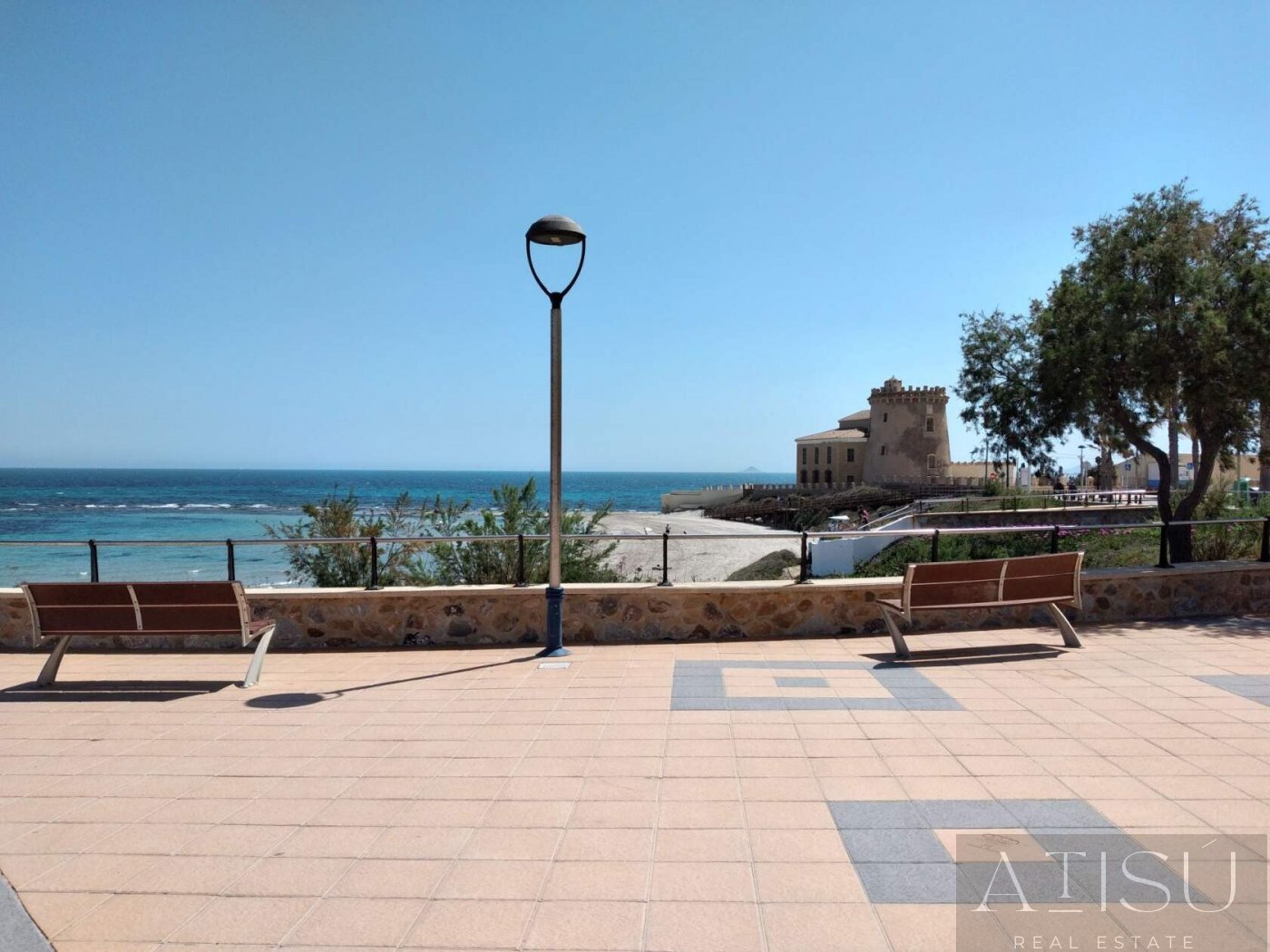 Venta de villa en Pilar de la horadada