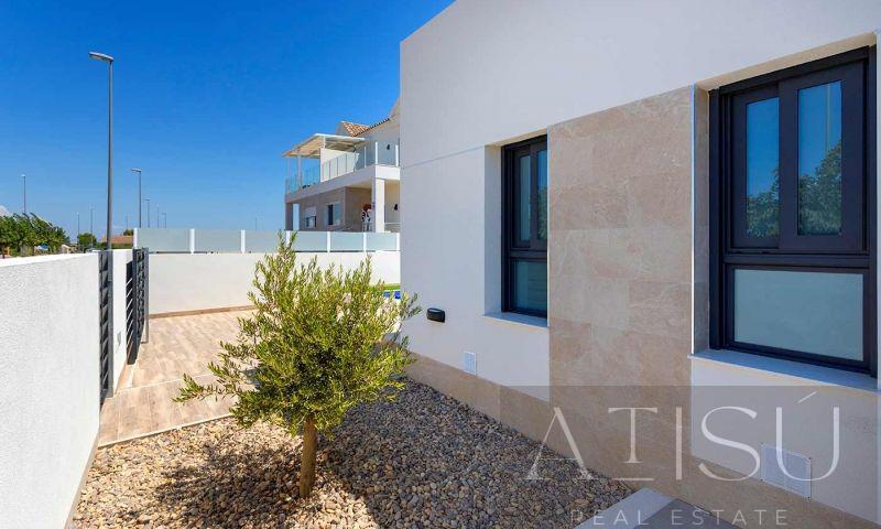 Venta de villa en Daya nueva