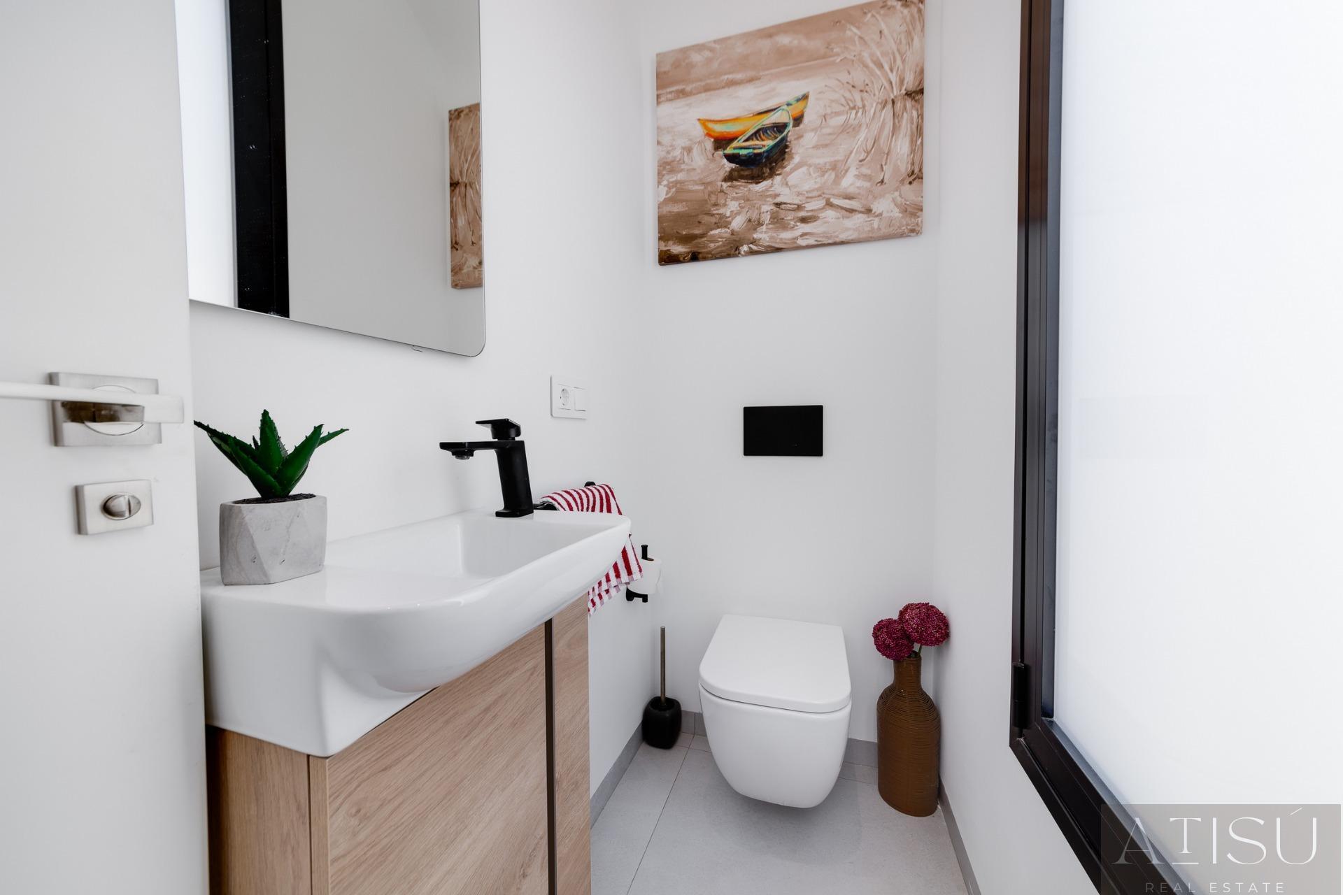 Venta de villa en Pilar de la horadada