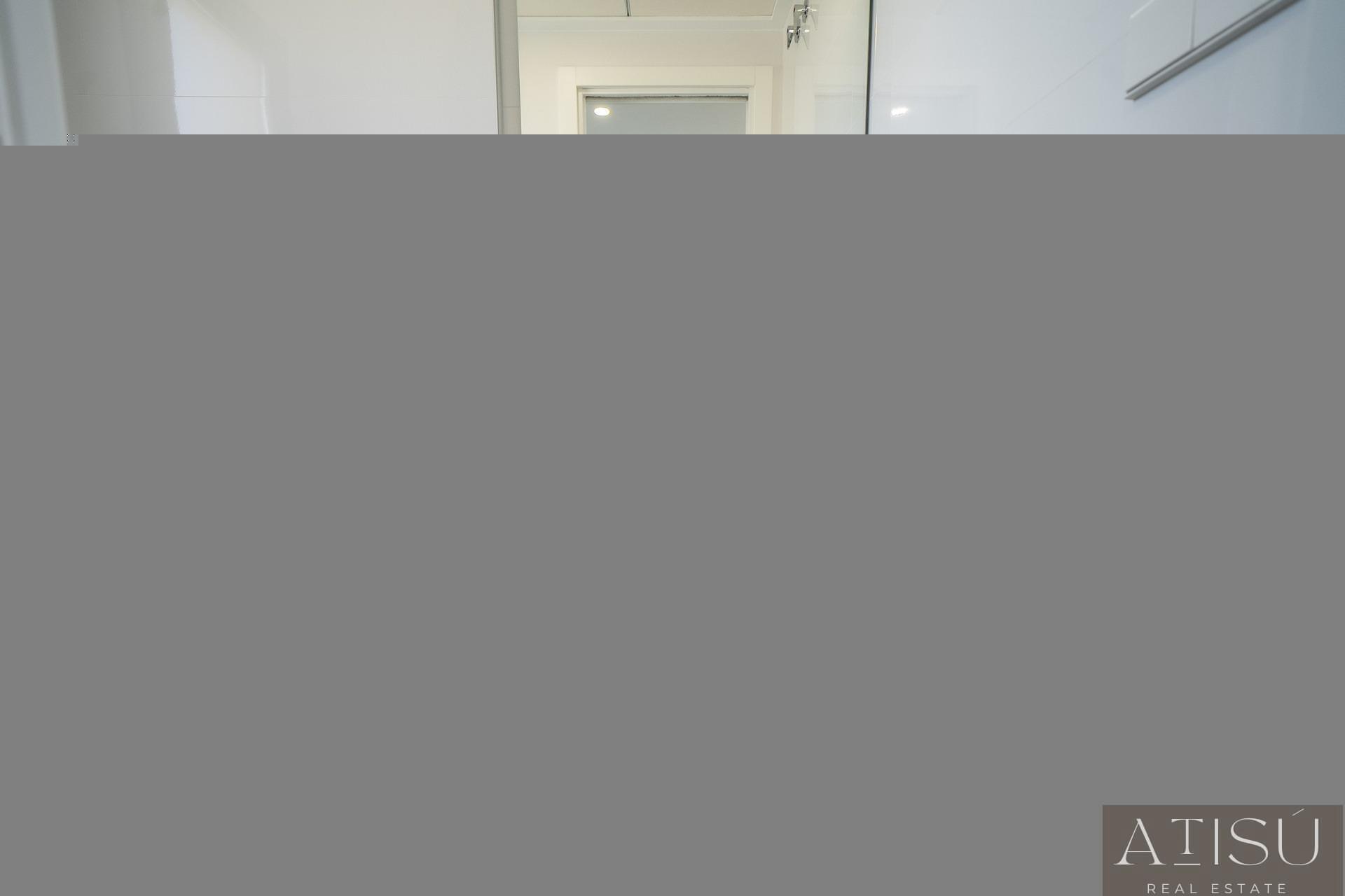 Venta de villa en Algorfa