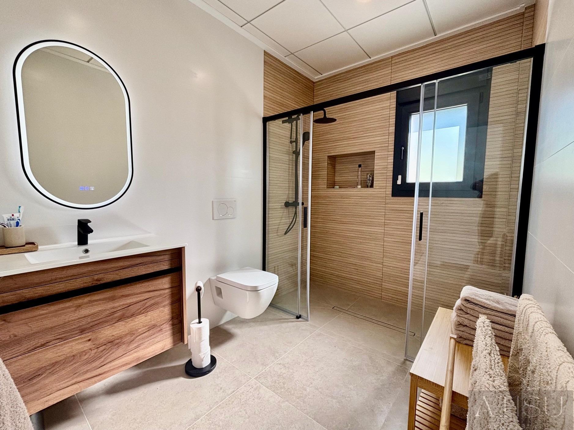 Venta de villa en Rafal