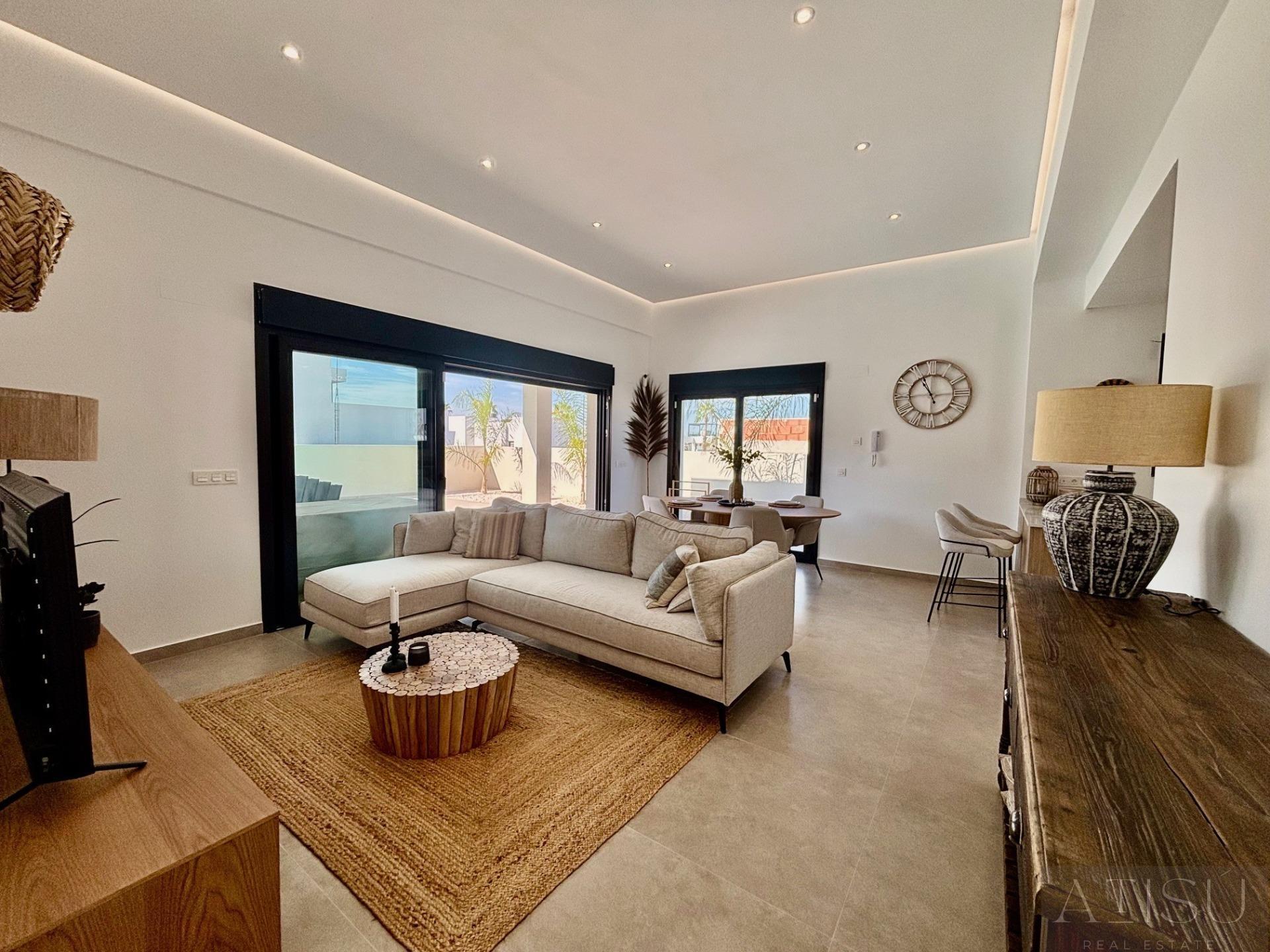 Venta de villa en Rafal