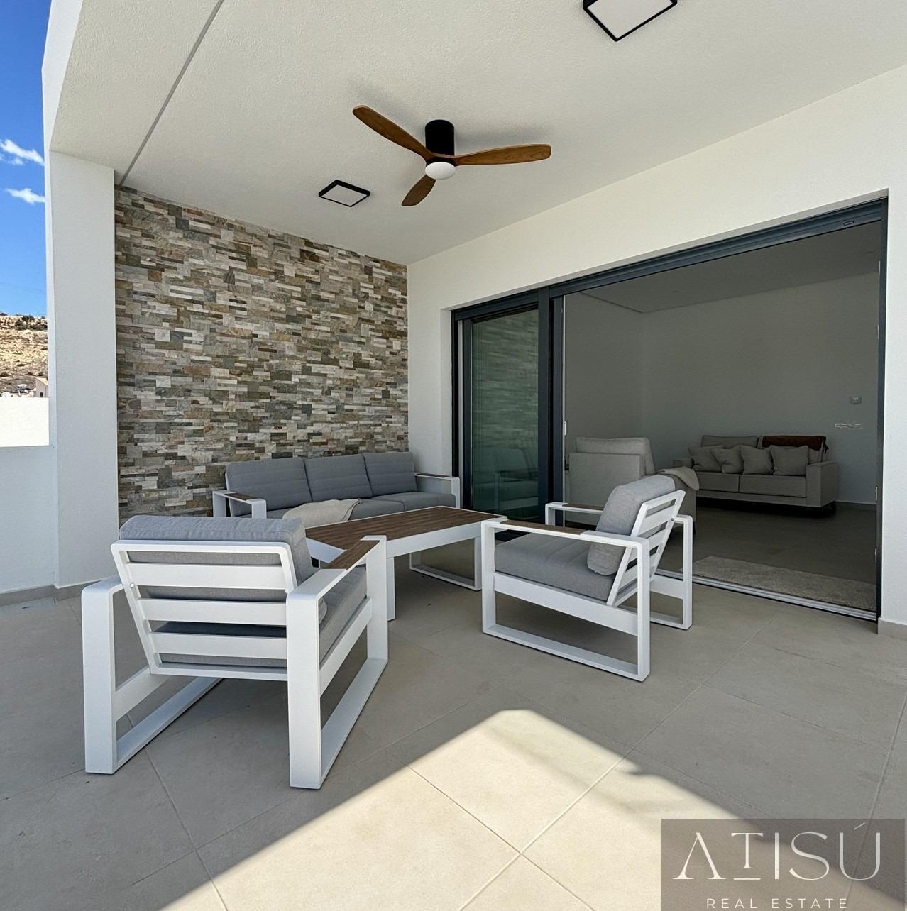 Venta de villa en Benijofar